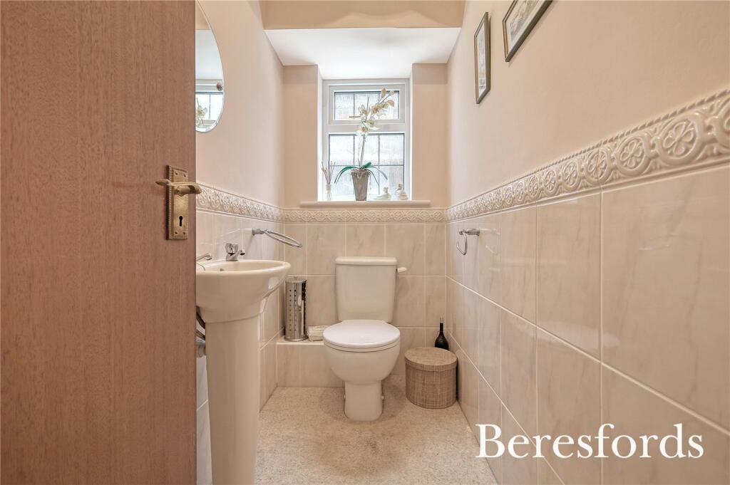 Additional property image - Sylvan Tryst, Billericay, CM12