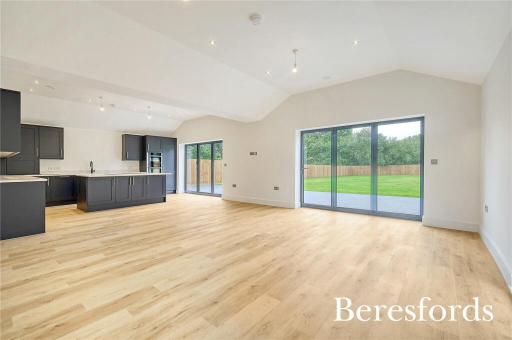 Additional property image - New Road, Little Burstead, CM12