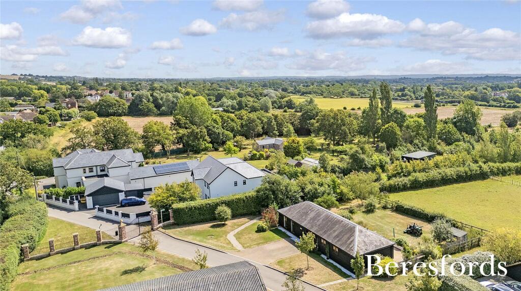 Additional property image - Ramsden Park Road, Ramsden Bellhouse, CM11