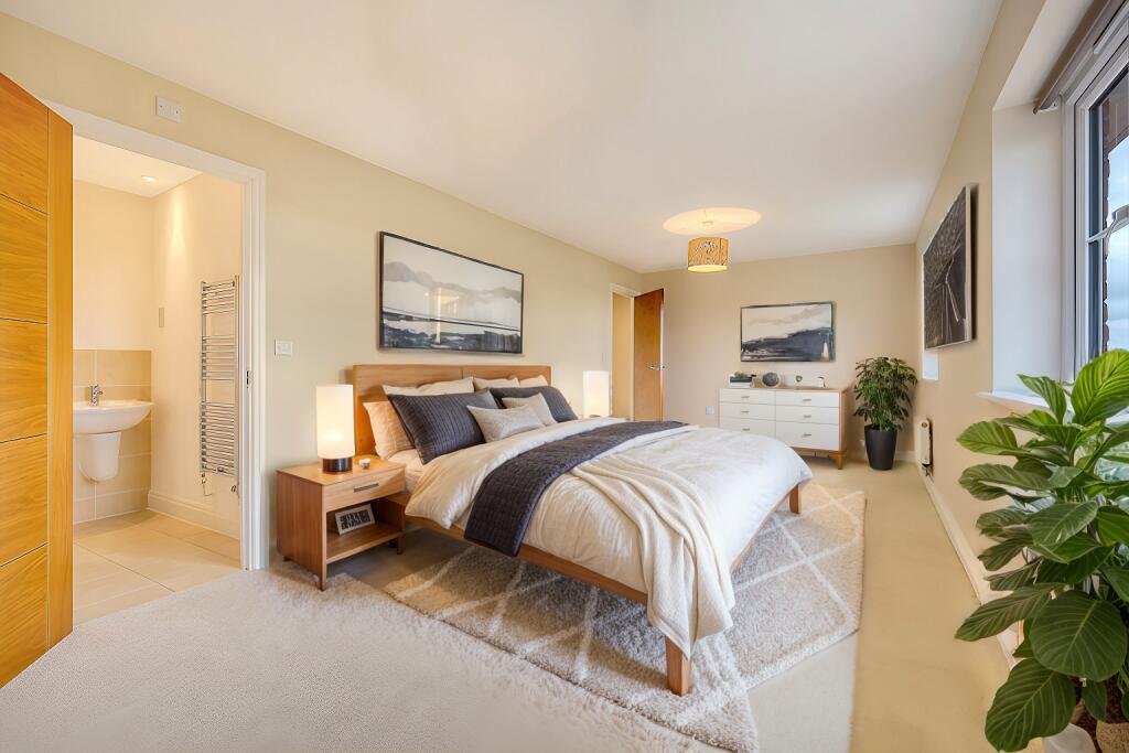 Additional property image - Bell Hill Close, Billericay, CM12