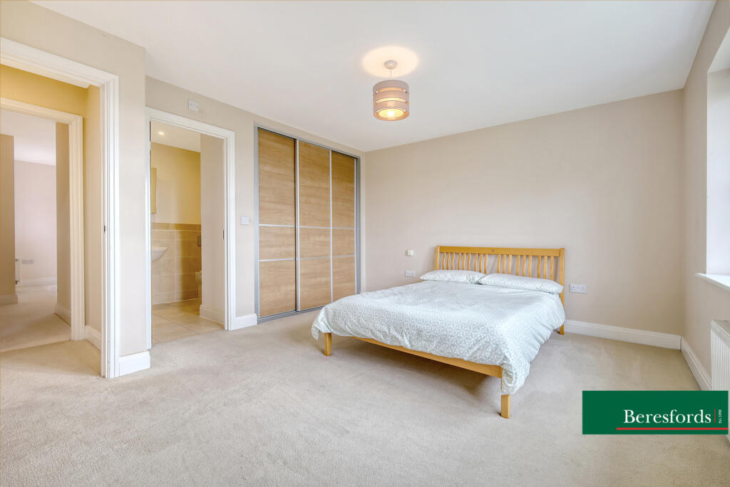 Additional property image - Bell Hill Close, Billericay, CM12