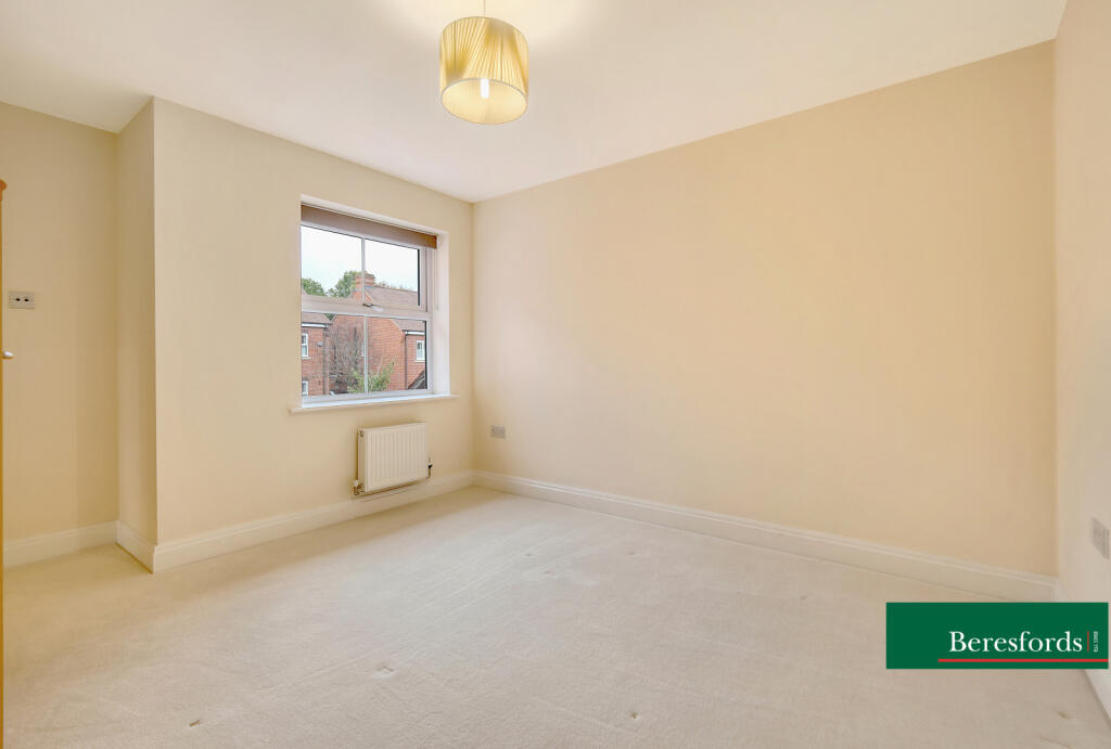 Additional property image - Bell Hill Close, Billericay, CM12