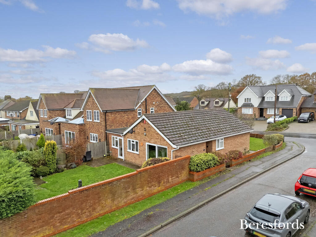 Additional property image - Park Lane, Ramsden Heath, CM11