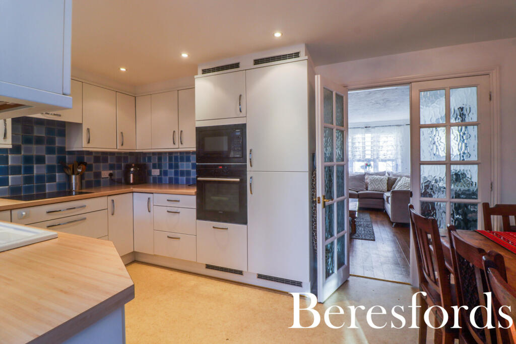 Additional property image - Goldcrest Drive, Billericay, CM11