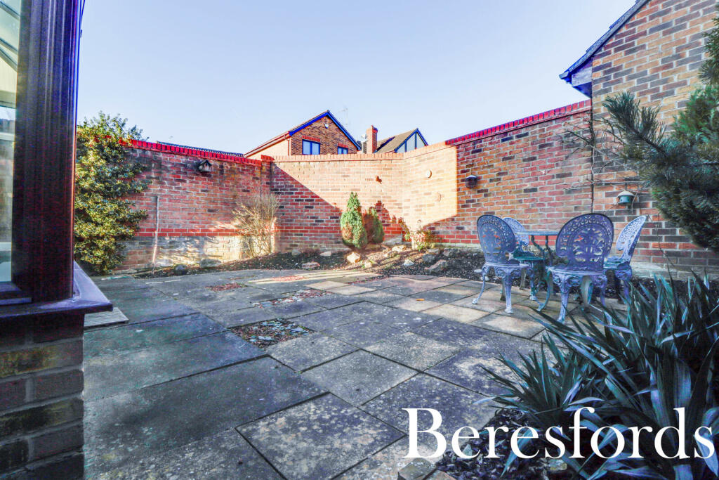 Additional property image - Goldcrest Drive, Billericay, CM11