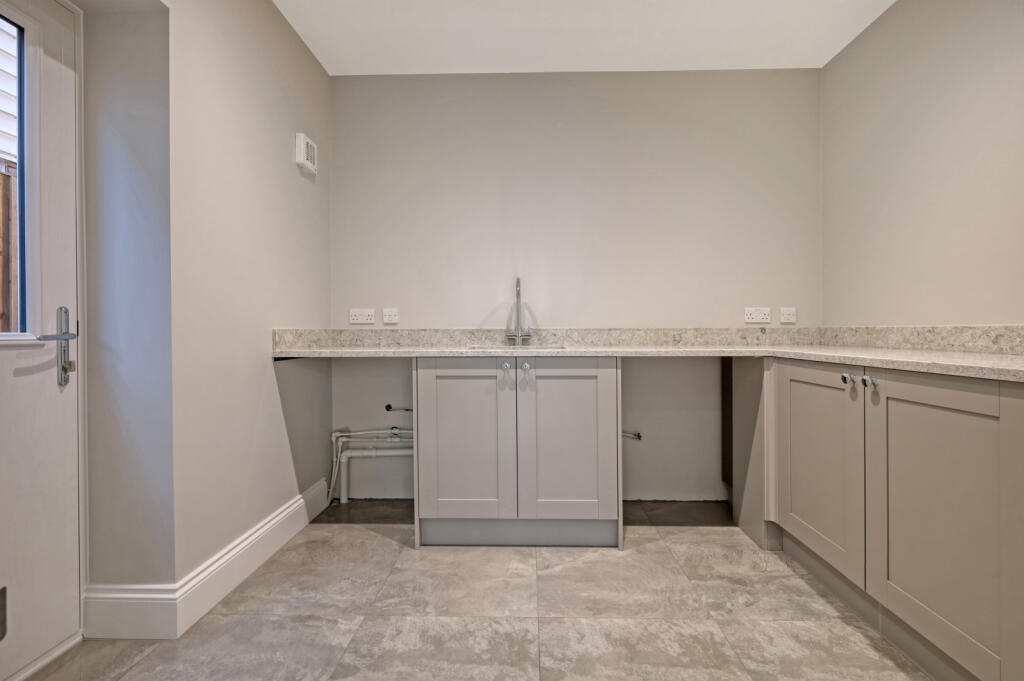 Additional property image - Perry Street, Billericay, CM12