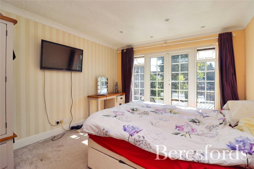 Additional property image - Mountnessing Road, Billericay, CM12