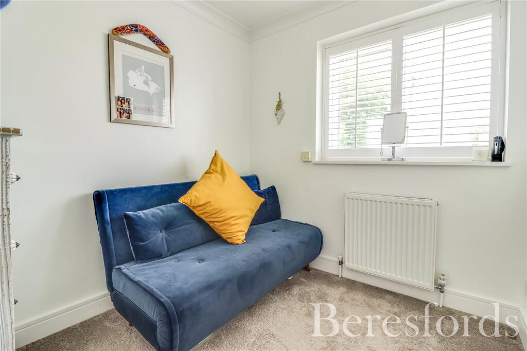 Additional property image - Knightbridge Walk, Billericay, CM12
