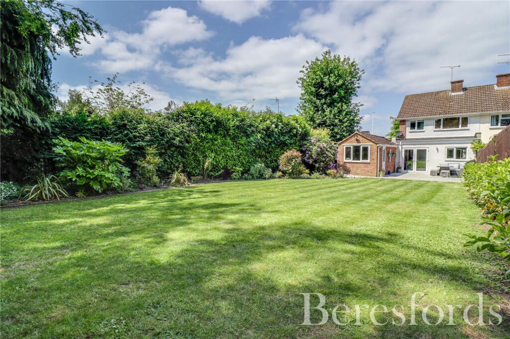 Additional property image - Knightbridge Walk, Billericay, CM12