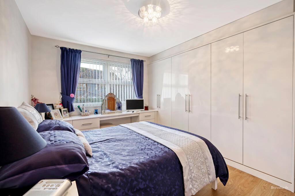 Additional property image - West Park Avenue, Billericay, CM12