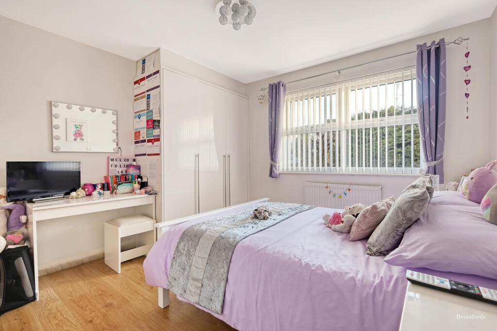 Additional property image - West Park Avenue, Billericay, CM12