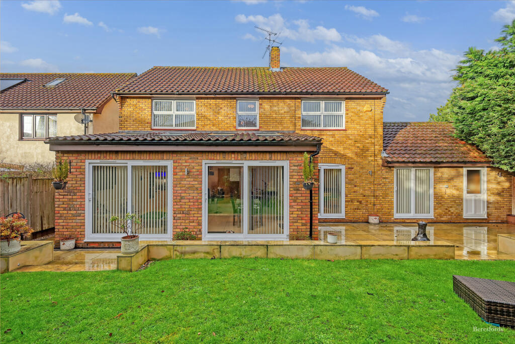 Additional property image - West Park Avenue, Billericay, CM12
