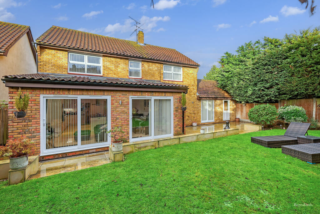 Additional property image - West Park Avenue, Billericay, CM12
