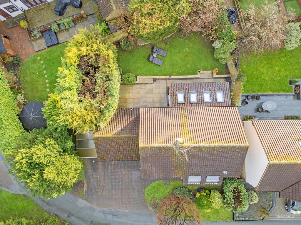 Additional property image - West Park Avenue, Billericay, CM12