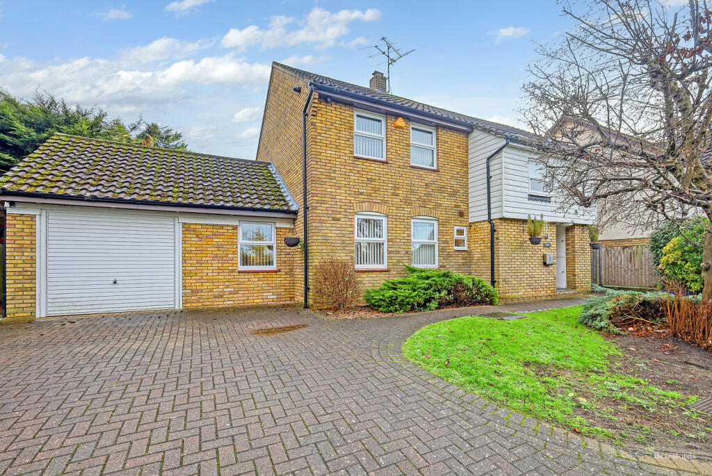 Additional property image - West Park Avenue, Billericay, CM12
