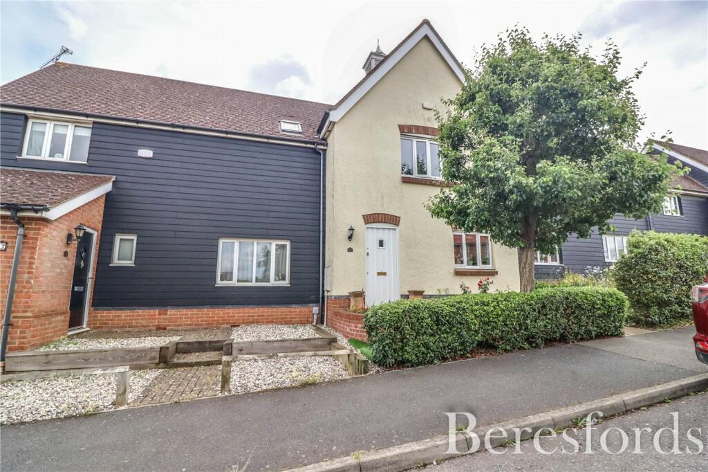 3 bedroom terraced house for sale in Mill Park Drive, Braintree, CM7