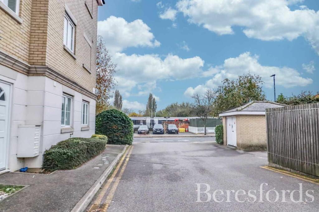 Additional property image - Station Approach, Braintree, CM7