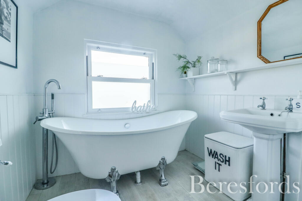Additional property image - London Road, Braintree, CM7