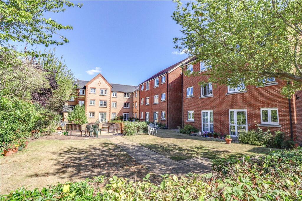 Additional property image - Railway Street, Braintree, CM7