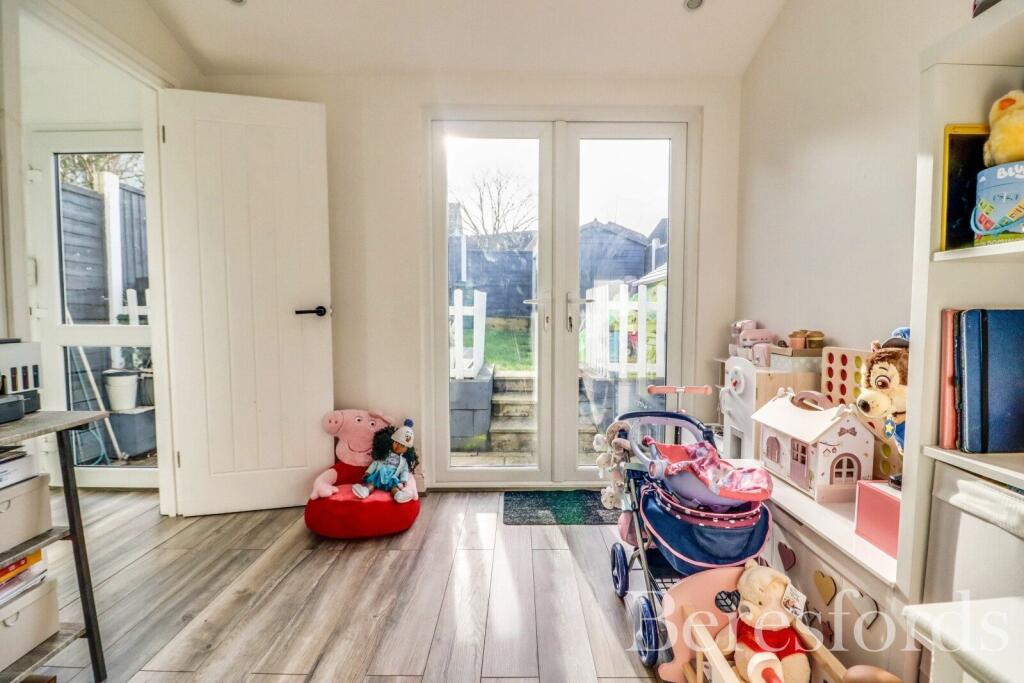 Additional property image - Dunoon Close, Braintree, CM7