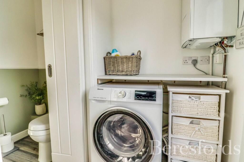Additional property image - Dunoon Close, Braintree, CM7