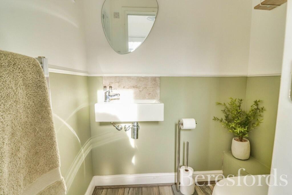 Additional property image - Dunoon Close, Braintree, CM7