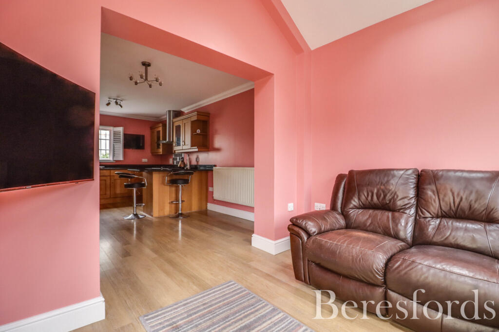 Additional property image - Gainsborough Road, Braintree, CM77