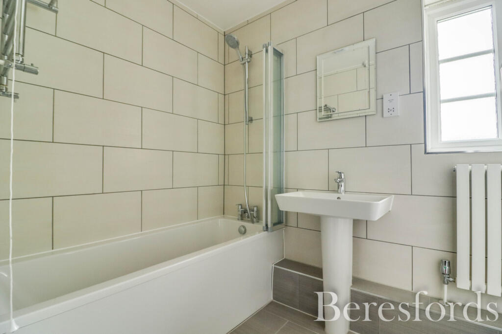 Additional property image - Gainsborough Road, Braintree, CM77