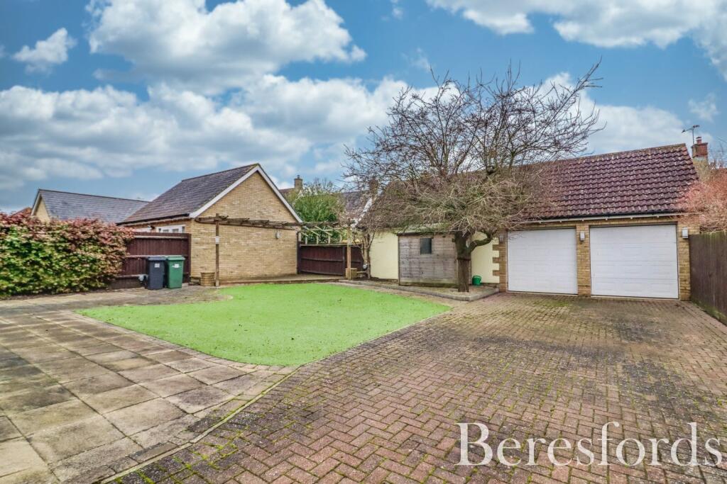 Additional property image - Gainsborough Road, Braintree, CM77