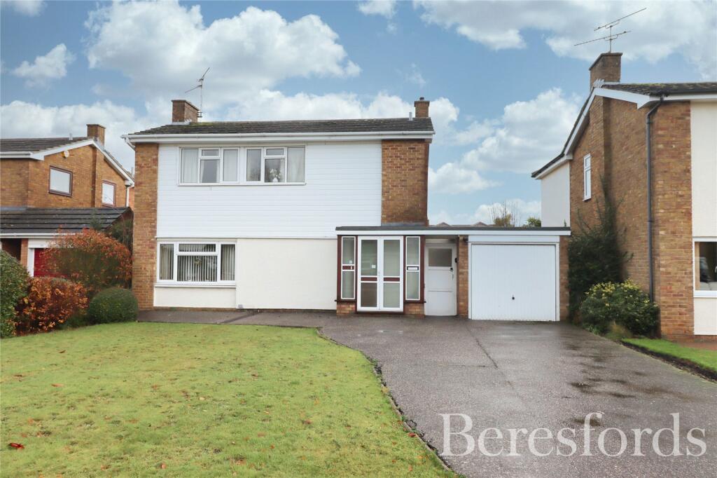 3 bedroom detached house for sale in Humber Road, Chelmsford, CM1