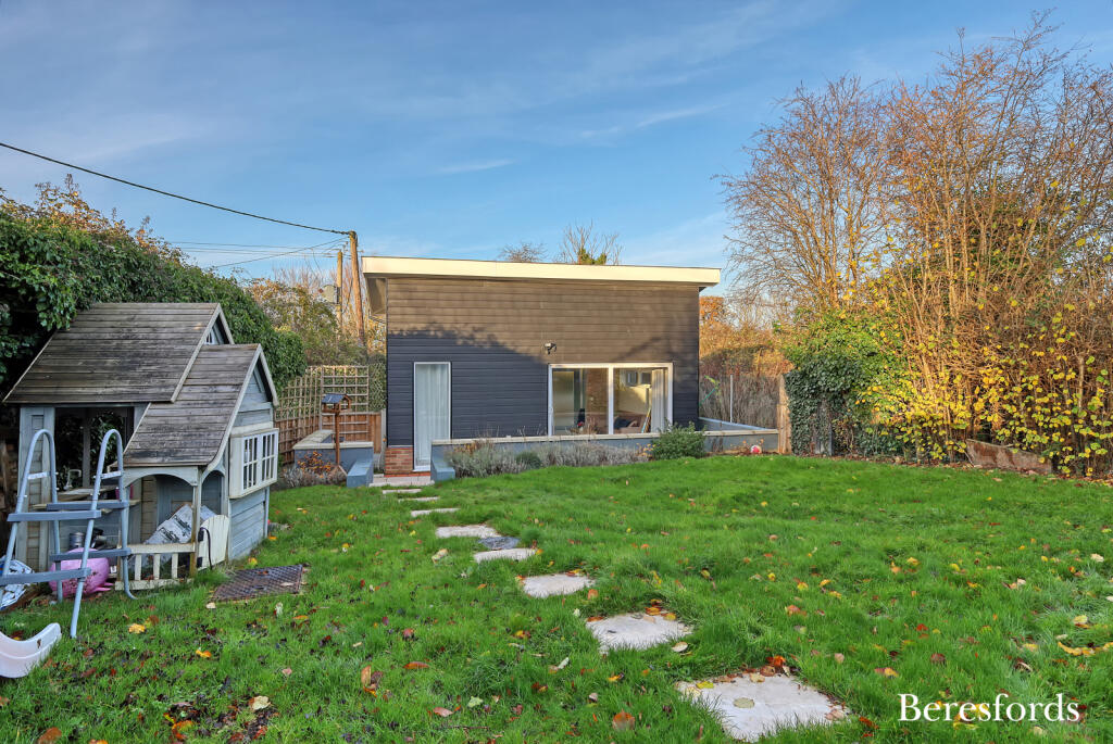 Additional property image - Broads Green, Great Waltham, CM3