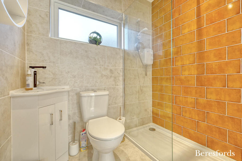 Additional property image - Broads Green, Great Waltham, CM3