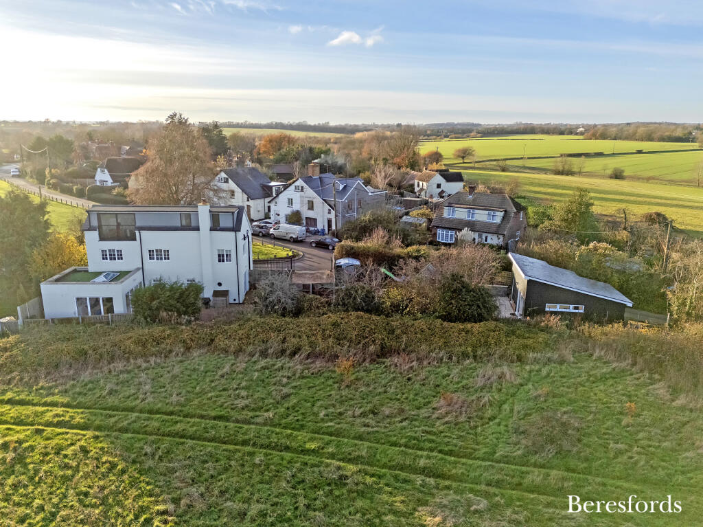 Additional property image - Broads Green, Great Waltham, CM3