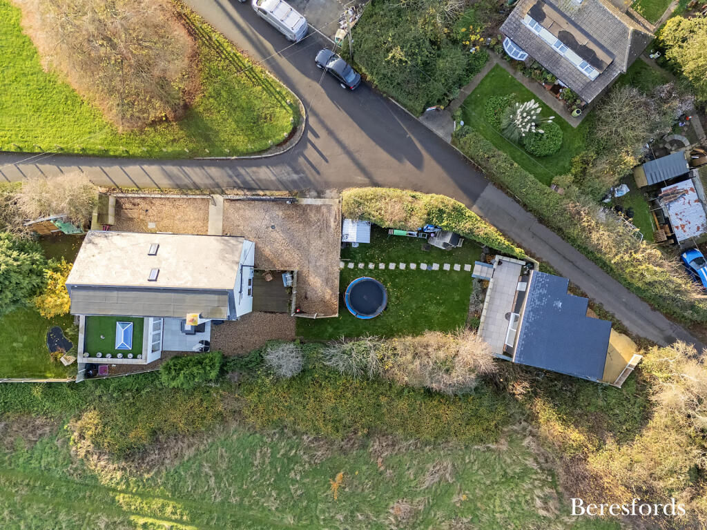 Additional property image - Broads Green, Great Waltham, CM3