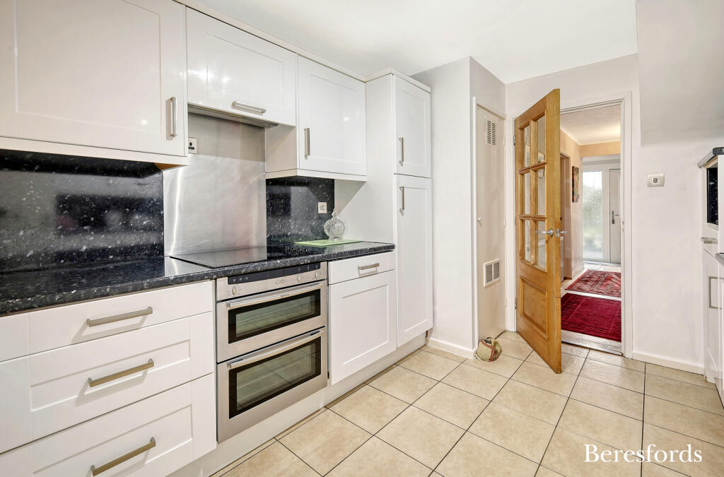 Additional property image - Heathfield Road, Chelmsford, CM1