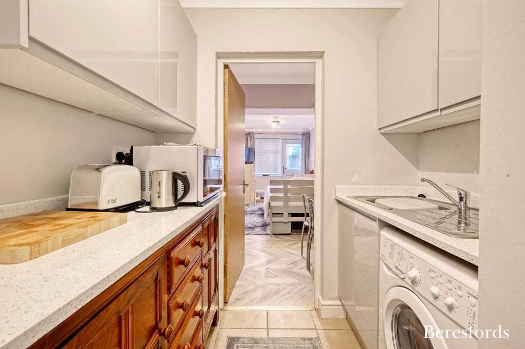 Additional property image - Heathfield Road, Chelmsford, CM1