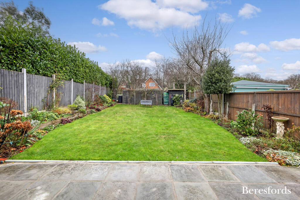 Additional property image - Runsell Close, Danbury, CM3