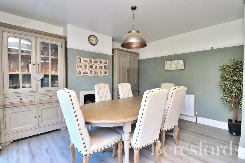 Additional property image - Vicarage Road, Chelmsford, CM2