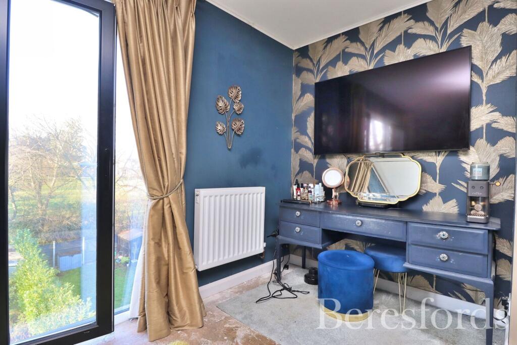 Additional property image - Vicarage Road, Chelmsford, CM2