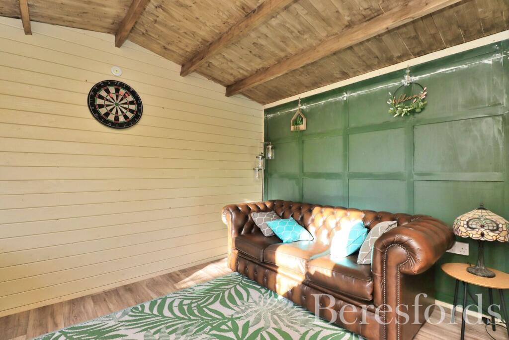 Additional property image - Vicarage Road, Chelmsford, CM2