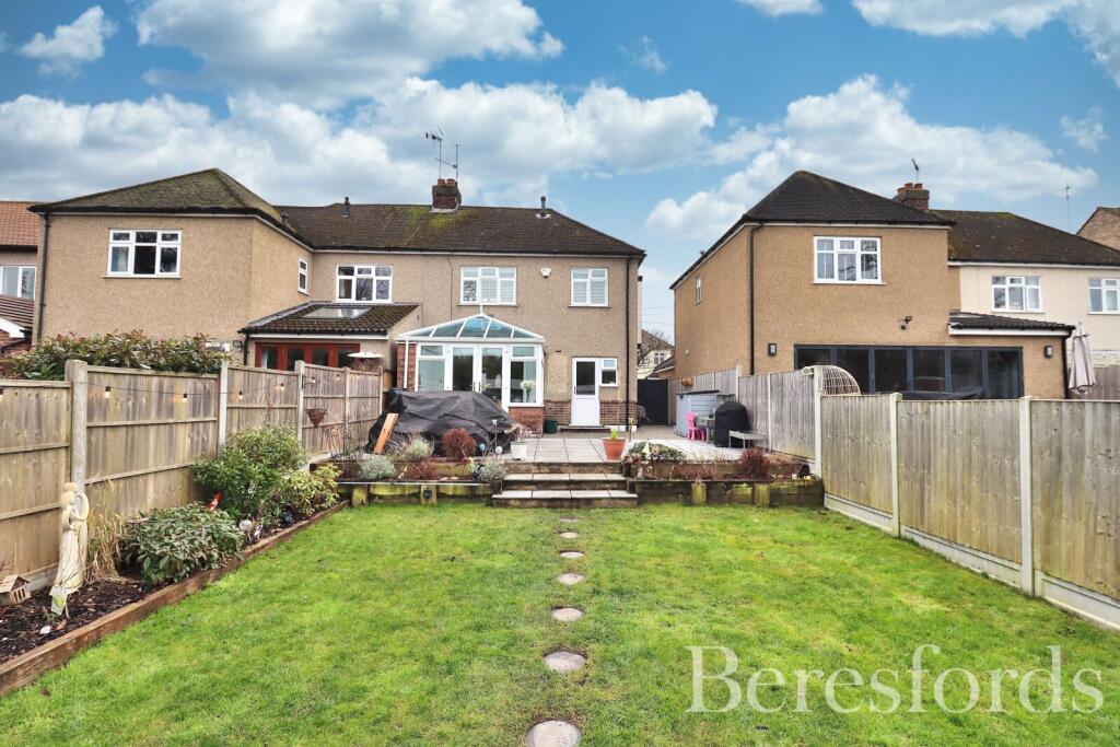 Additional property image - Fifth Avenue, Chelmsford, CM1