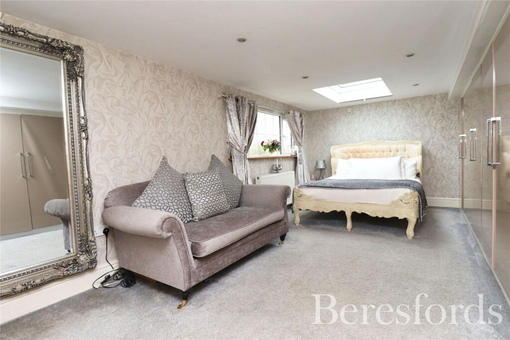 Additional property image - Tabors Avenue, Chelmsford, CM2