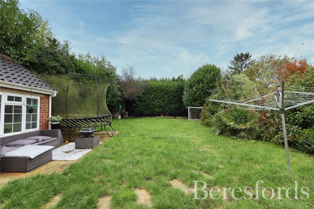 Additional property image - Tabors Avenue, Chelmsford, CM2