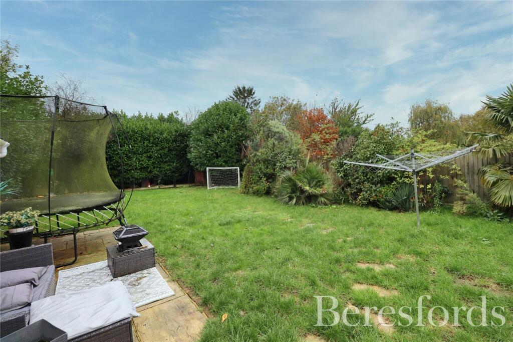 Additional property image - Tabors Avenue, Chelmsford, CM2
