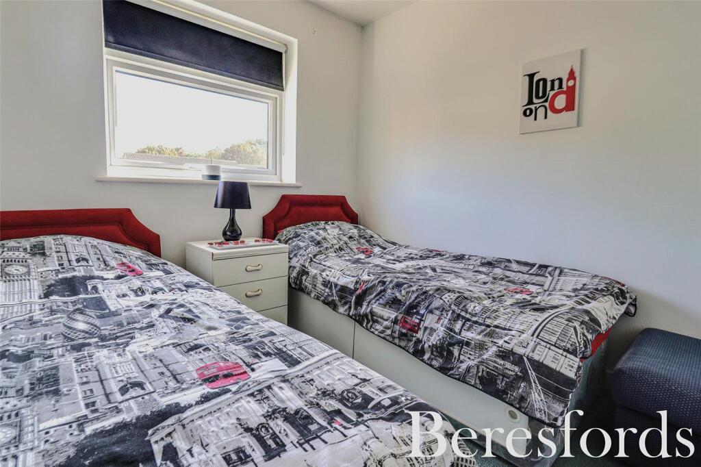 Additional property image - Heather Close, Pilgrims Hatch, CM15