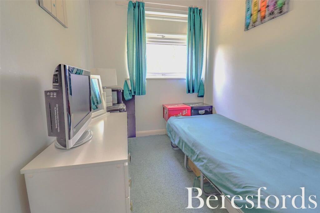 Additional property image - Heather Close, Pilgrims Hatch, CM15