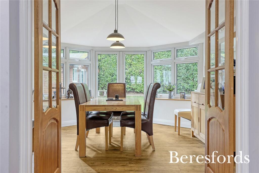 Additional property image - Headley Chase, Warley, CM14