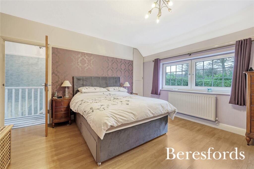 Additional property image - Headley Chase, Warley, CM14
