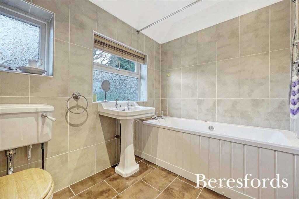 Additional property image - Headley Chase, Warley, CM14