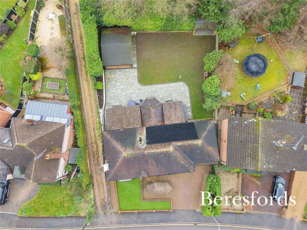 Additional property image - Headley Chase, Warley, CM14